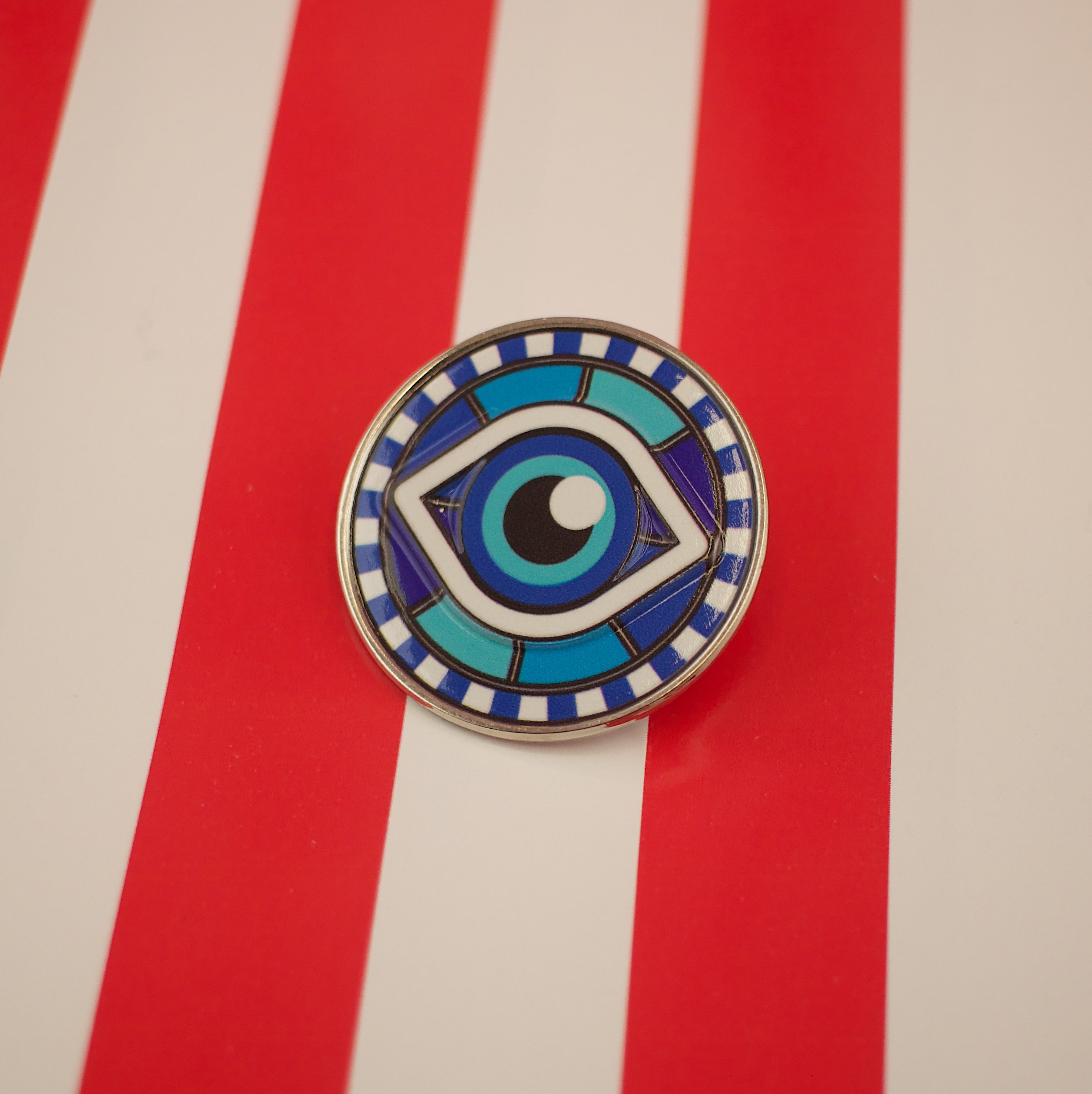 Eye Enamel Pins