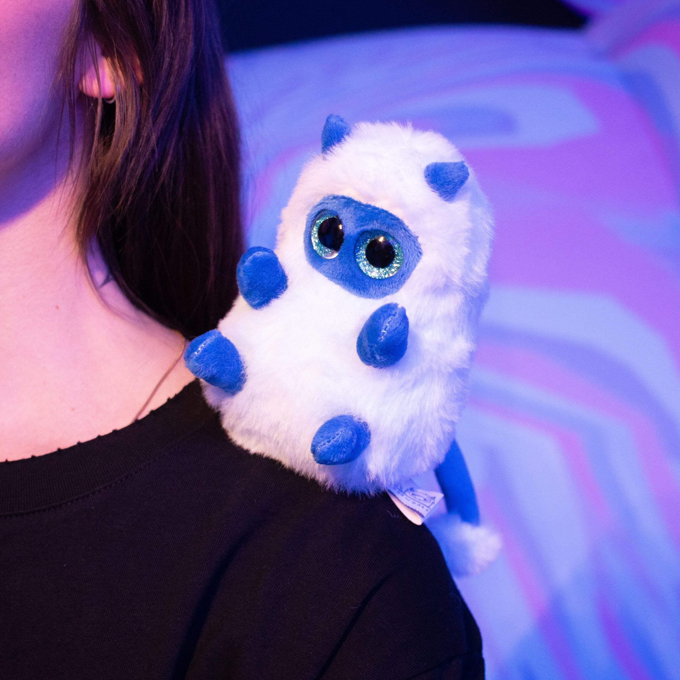 Shoulder Baby Snorts