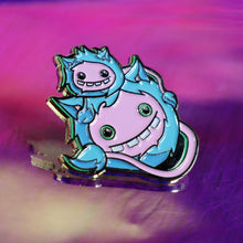 Load image into Gallery viewer, Schmuffins Enamel Pin